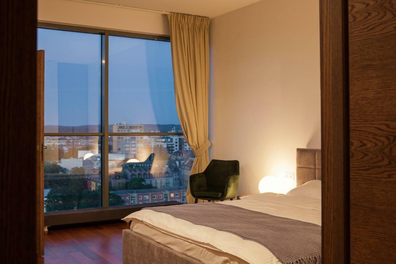 Luxury Panoramic Vilnius Apartment Exterior photo